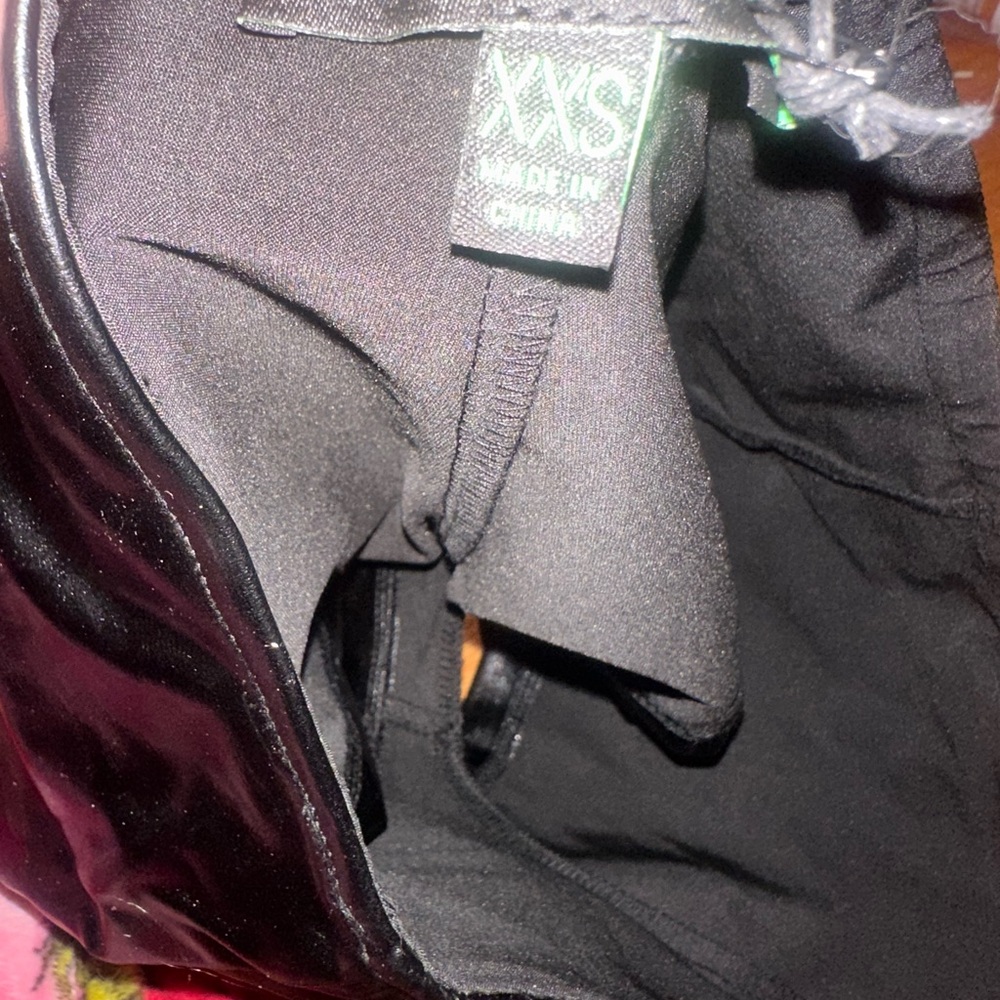 Dolls Kill Club Exx NWT XXS 
SHOOTING STARS MICRO faux leather SKORT - Picture 4 of 6